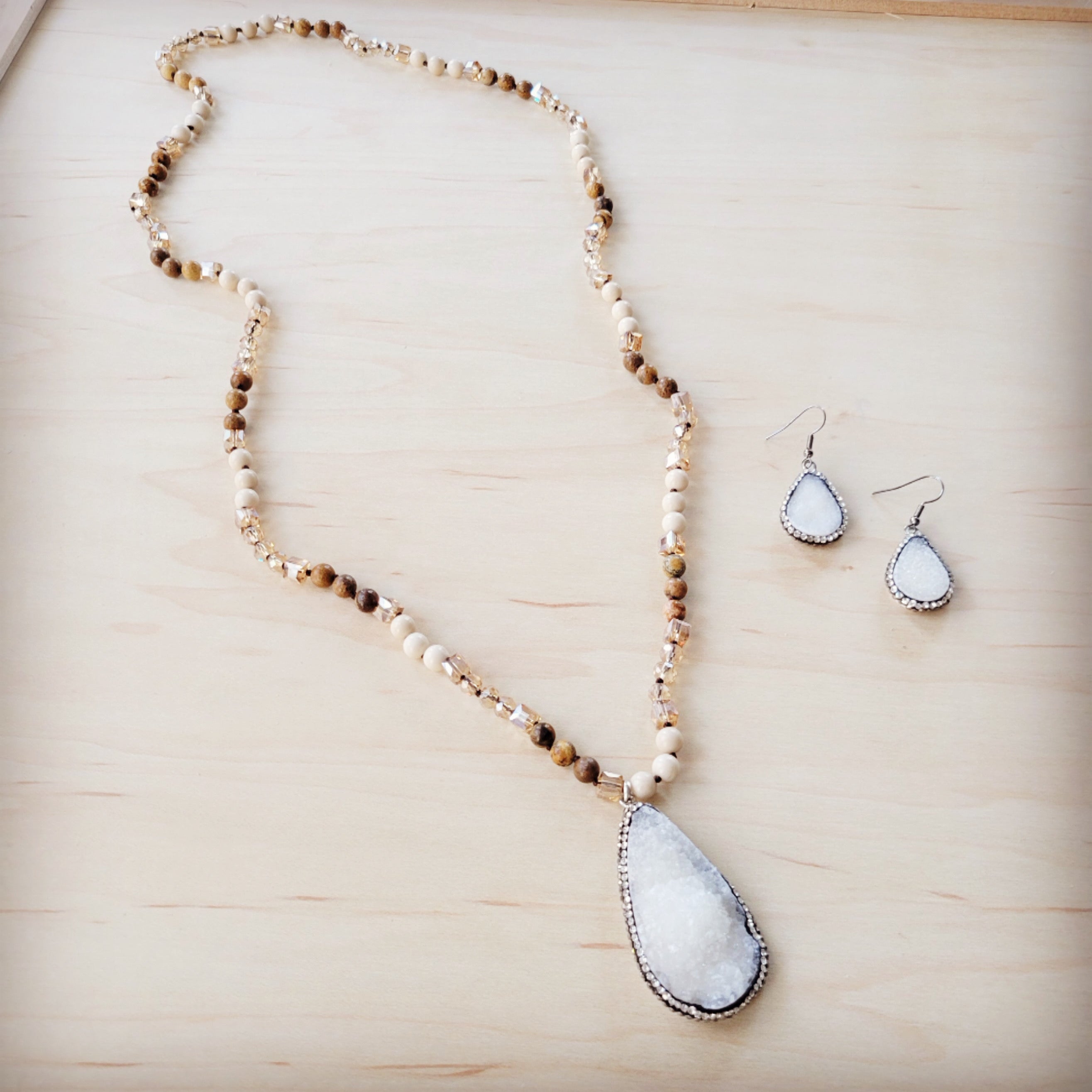 **Picture Jasper Beaded Necklace w/ Druzy Pendant 262v