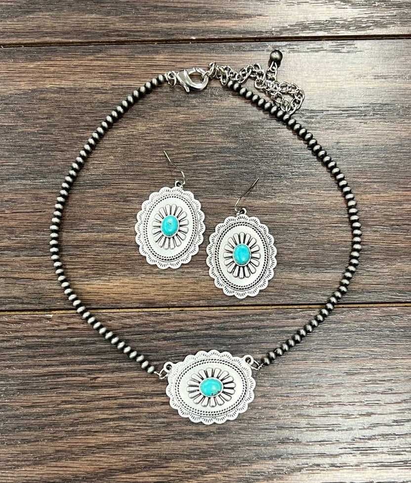 Concho Necklace | Conch Earrings | Jewelry Set