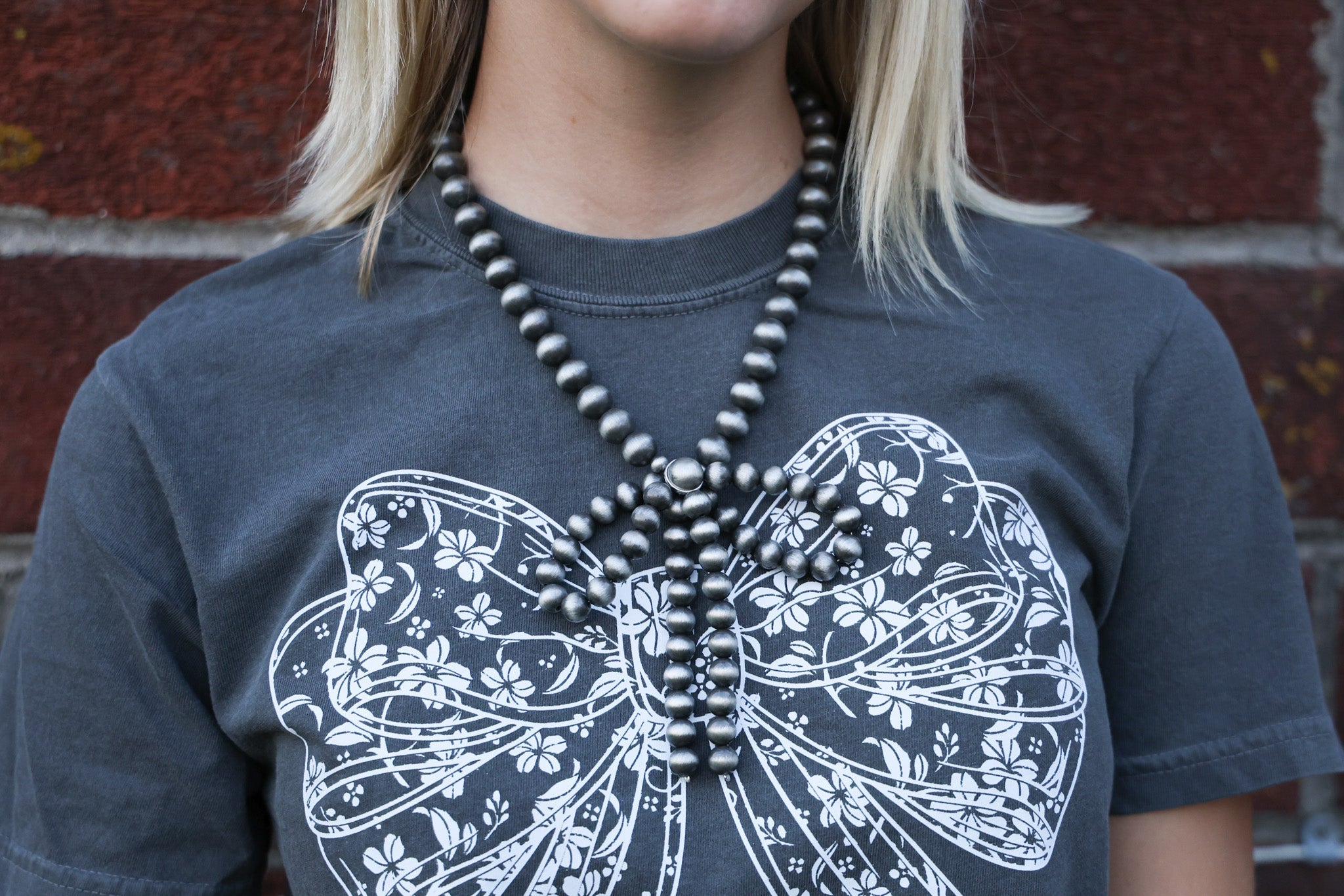 Western Faux Bow Pearl Necklace — 10mm Faux Sterling Pearls (16 Inch)